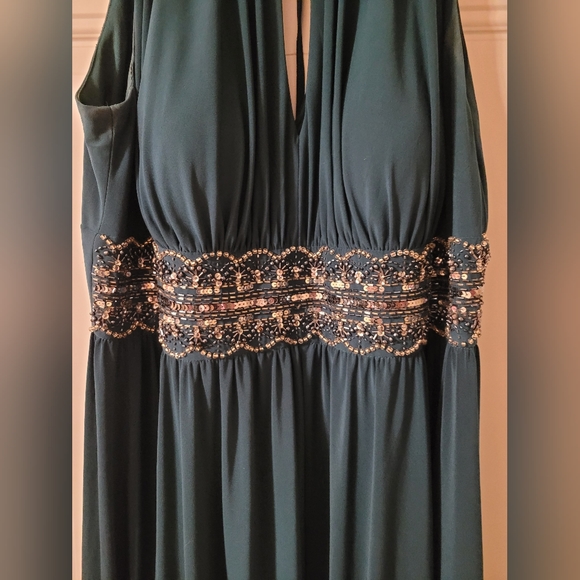 Avenue Plus Size 16w long gown. Beautiful green with beading at waist. - Picture 2 of 5